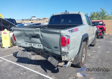 2023 Toyota Tacoma Trd Off Road z USA, uszkodzony, nr VIN 3TMCZ5AN0PM557718